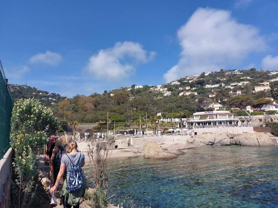 Charmant Mazet - Plage A Pied Saint-Peire-sur-Mer Exterior photo